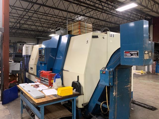 Daewoo Puma - 31" Swing, 27" Turning, 5.2" Spindle Bore, 2K RPM, Fanuc 16T, Chip Conveyor, Tailstock - 2 Available!